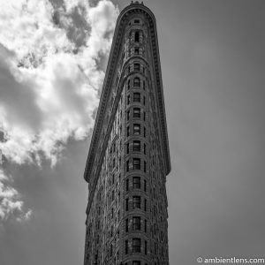 Flat Iron Building, New York 1 (BW SQ)